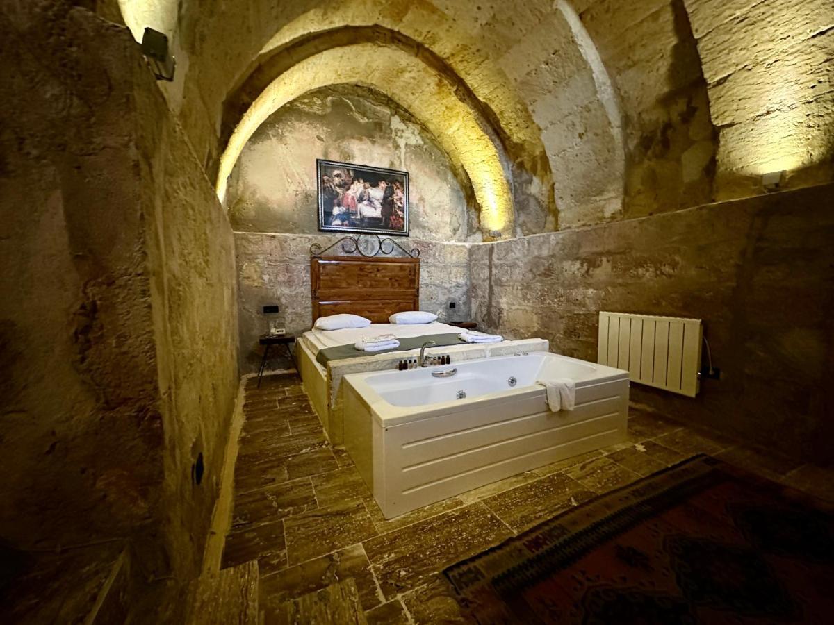 Harkasos Cave Hotel Urgup Exterior photo